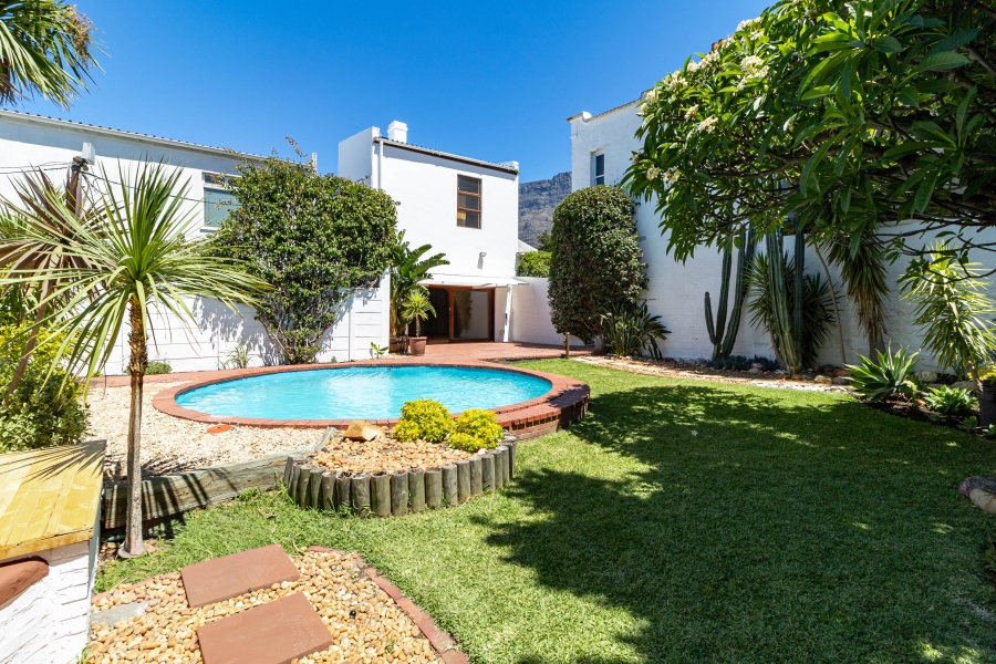 3 Bedroom Property for Sale in Tamboerskloof Western Cape